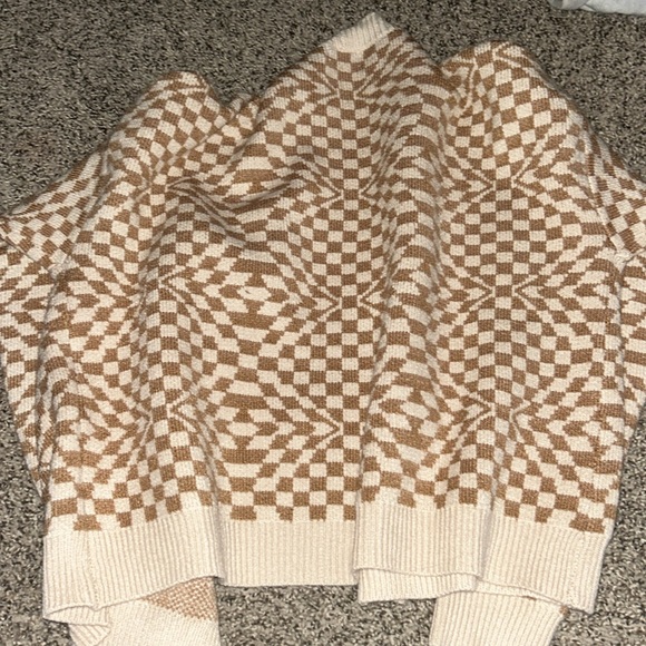 Debut - Picture 4 of 4